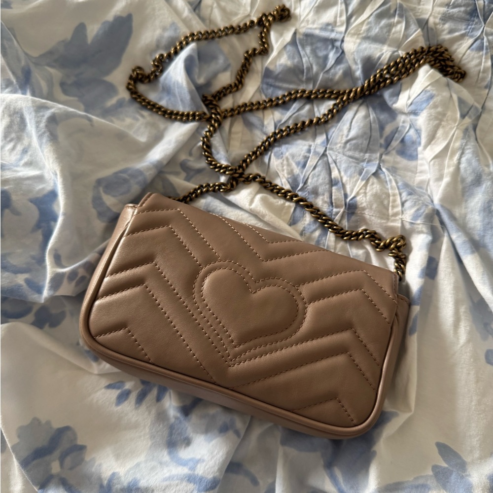 GG Marmont mini bag - Picture 10 of 12